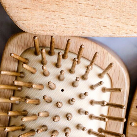 Bamboo Detangler/ Eco smoother Pin x50 Pack